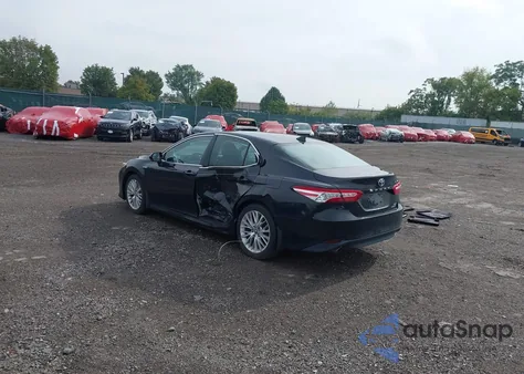 2020 Toyota Camry Xle Hybrid из США, поврежденный, VIN 4T1F31AK4LU521710